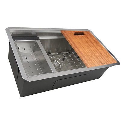 sink kitchen..
